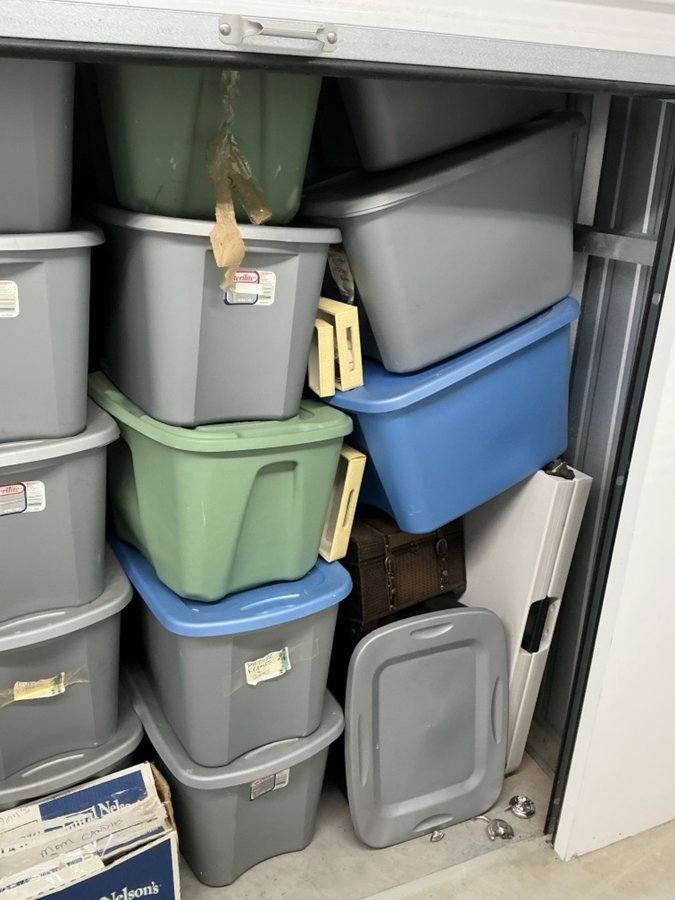 10 x 7 storage unit in York, PA