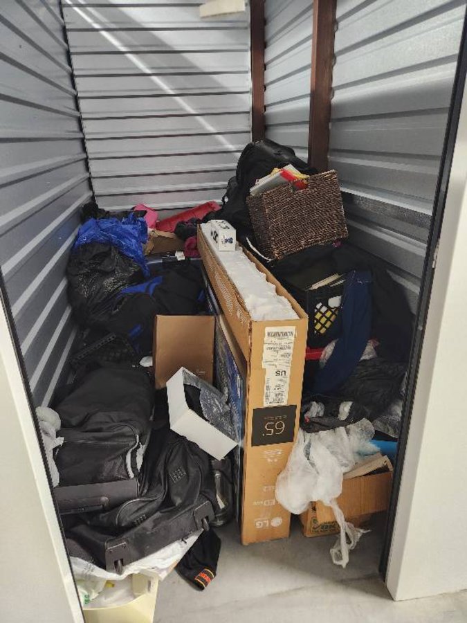 5 x 10 storage unit in Tulsa, OK