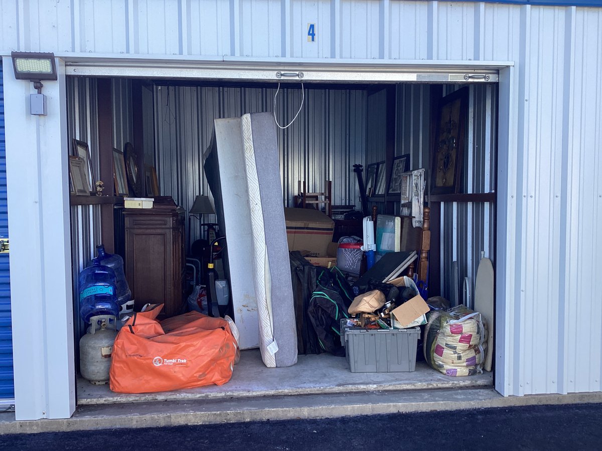 10 x 15 storage unit in Russellville, AR