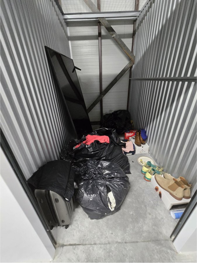 5 x 10 storage unit in Stratford, CT