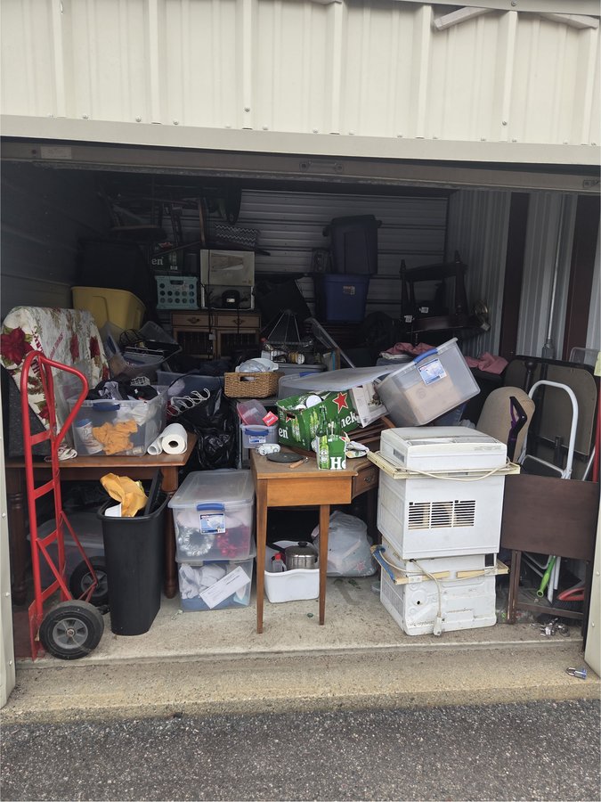 10 x 10 storage unit in Halifax, MA