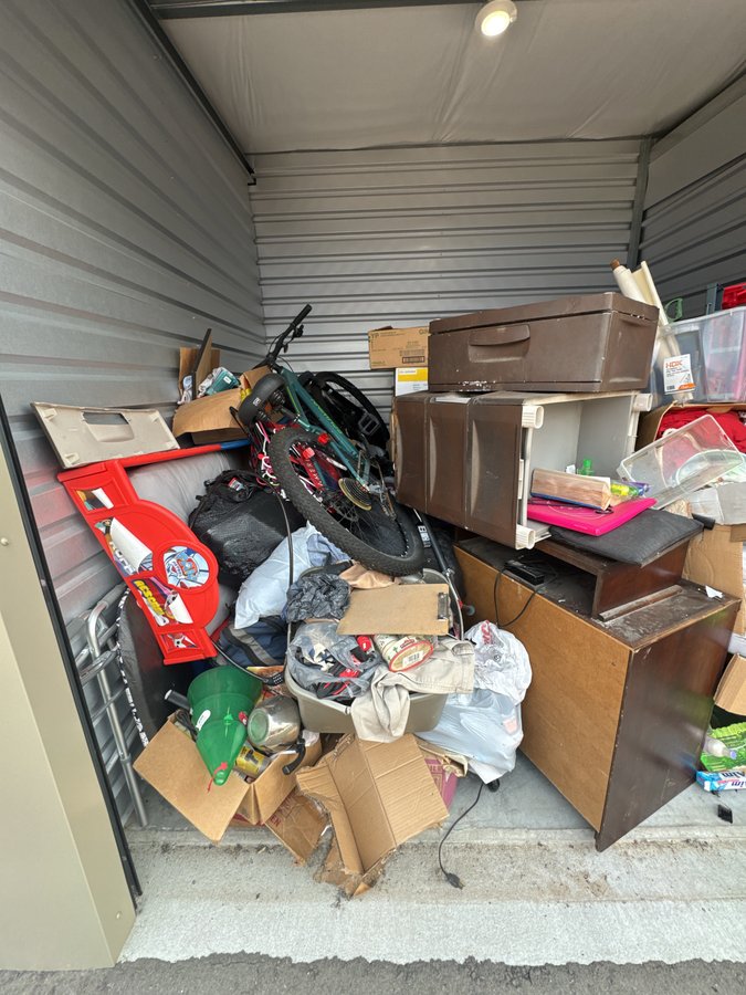 10 x 10 storage unit in Meridian, ID
