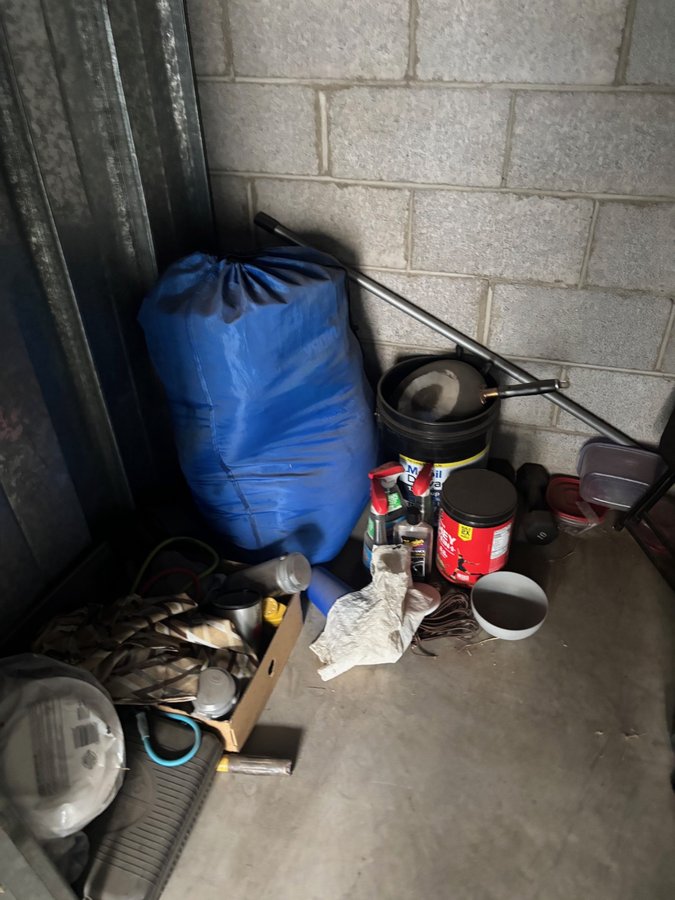 4 x 5 storage unit in Phoenix, AZ