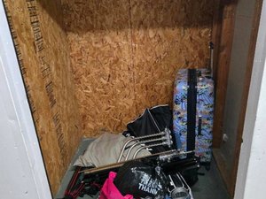 5 x 5 storage unit in Hawthorne, CA