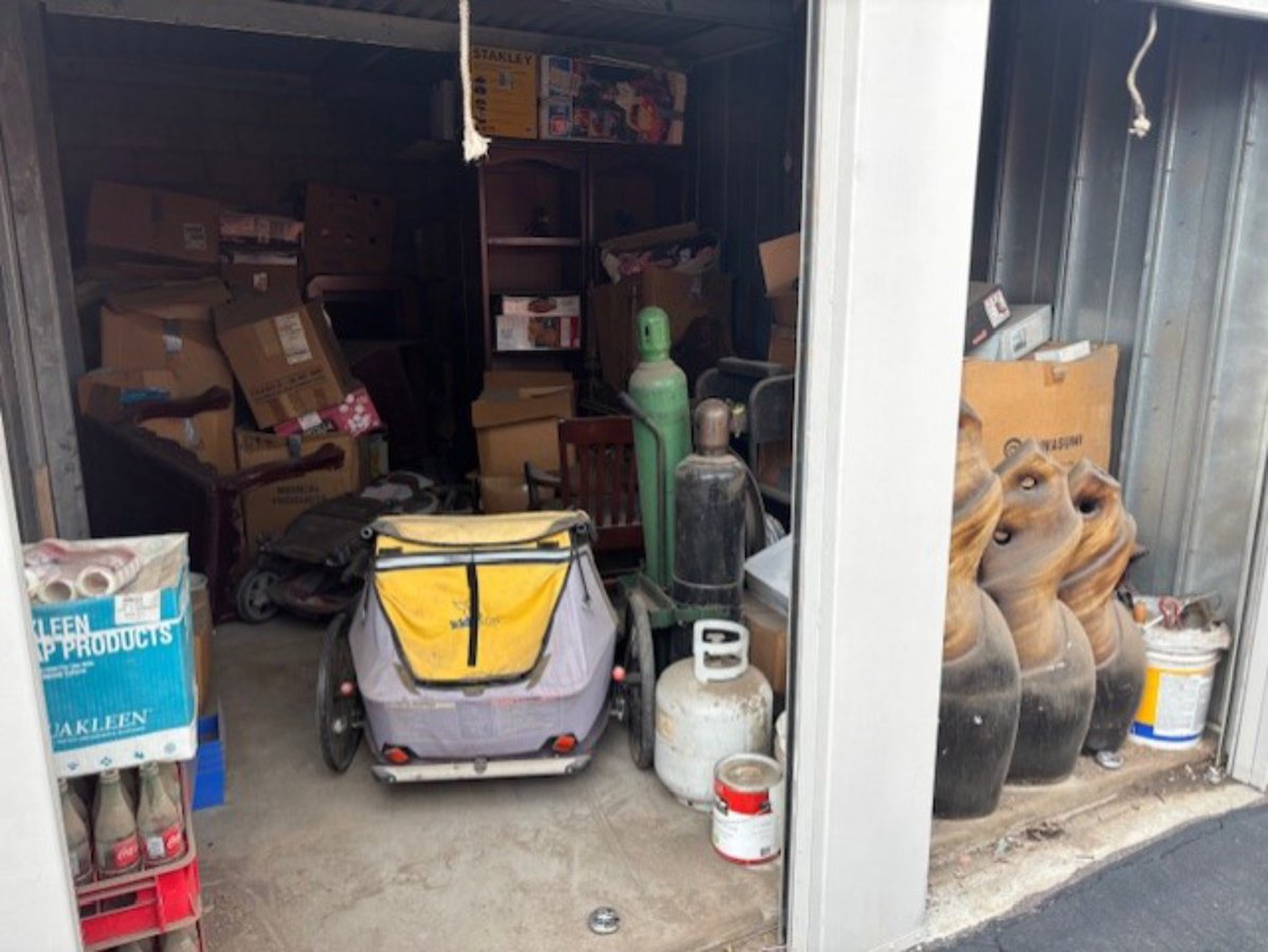 10 x 19 storage unit in Phoenix, AZ