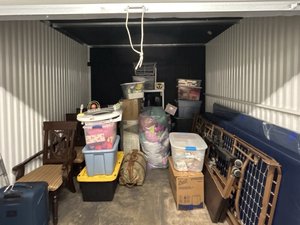 10 x 10 storage unit in York, PA