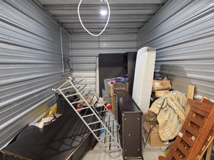 10 x 20 storage unit in Palmetto, FL