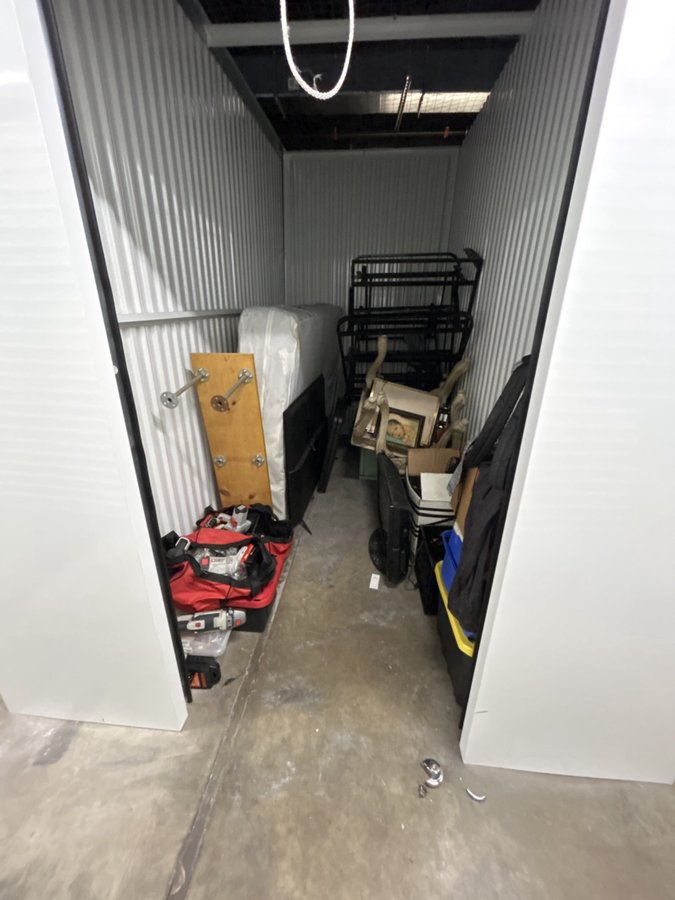 5 x 10 storage unit in York, PA