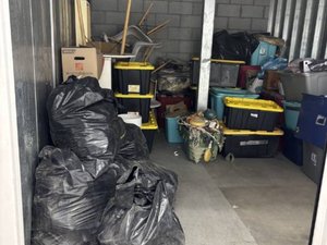 10 x 15 storage unit in Phoenix, AZ