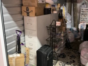 10 x 15 storage unit in Irvine, CA