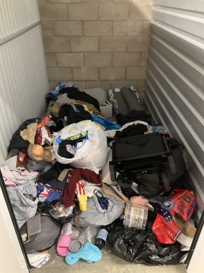 5 x 7 storage unit in Irvine, CA