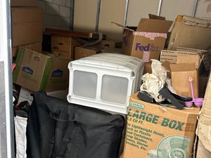10 x 10 storage unit in Irvine, CA