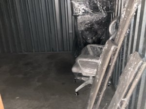 10 x 10 storage unit in Laguna Hills, CA