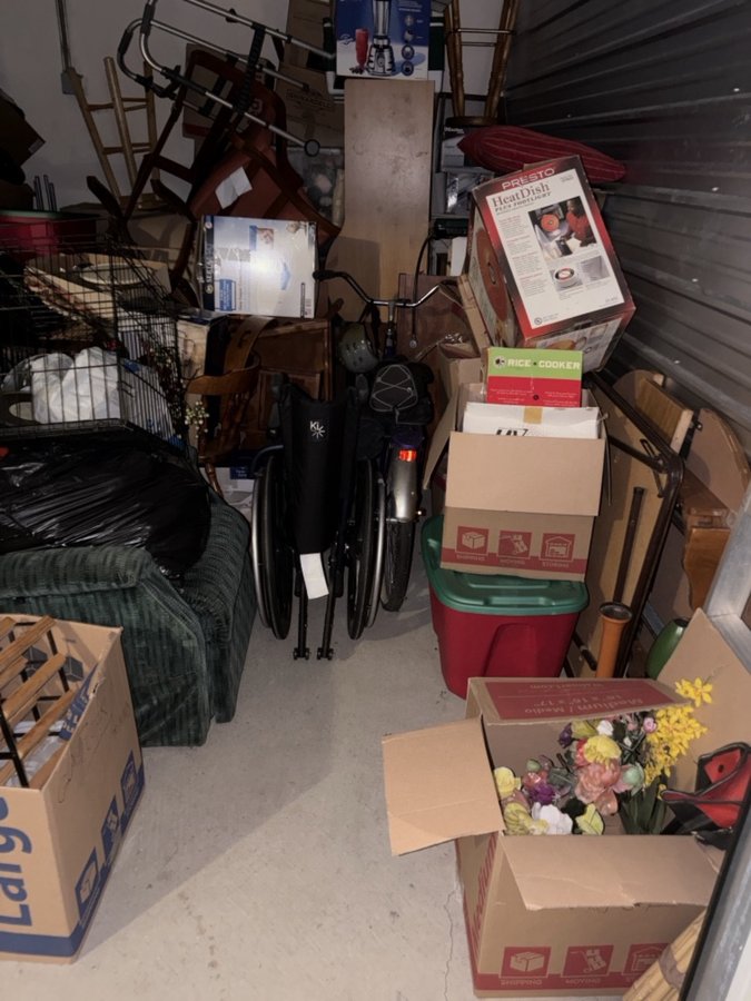 10 x 15 storage unit in Olympia, WA