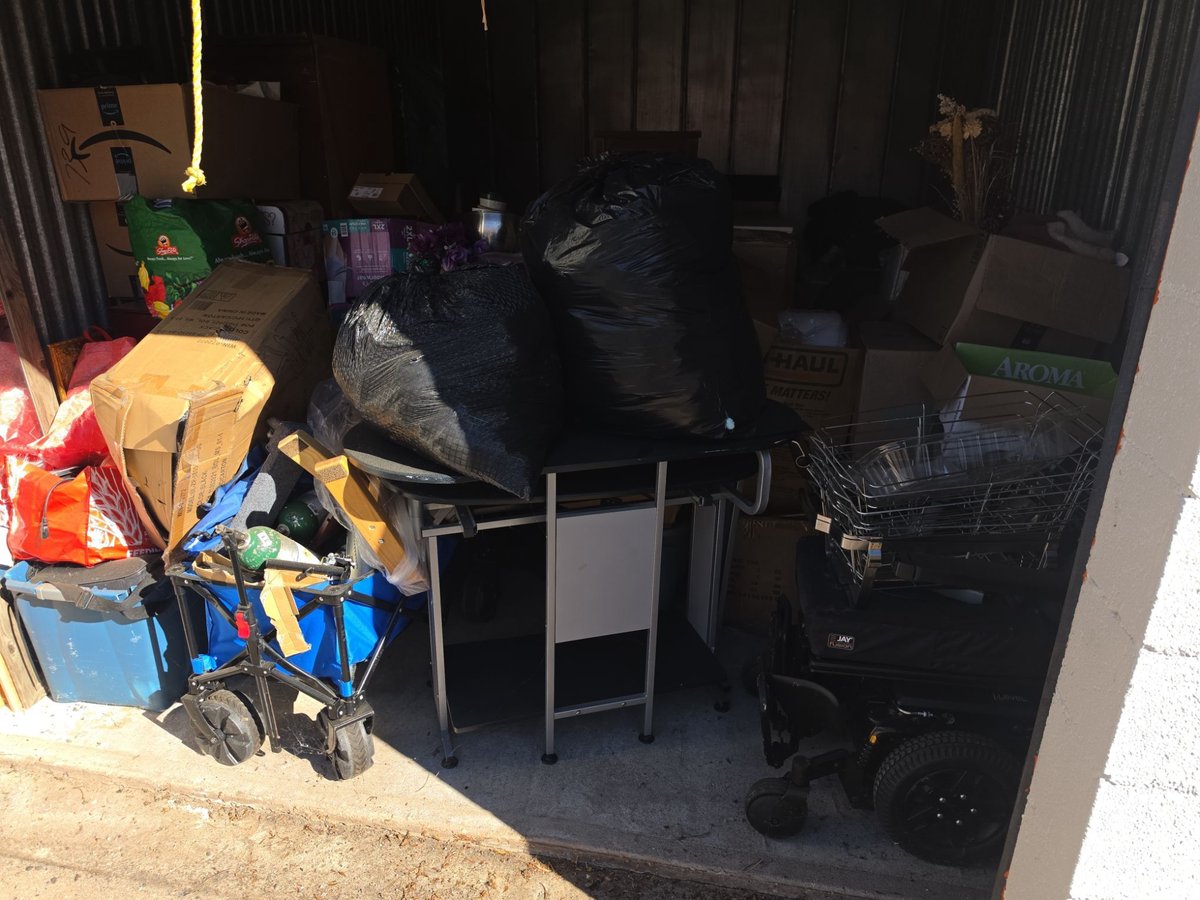 10 x 15 storage unit in Berlin, CT