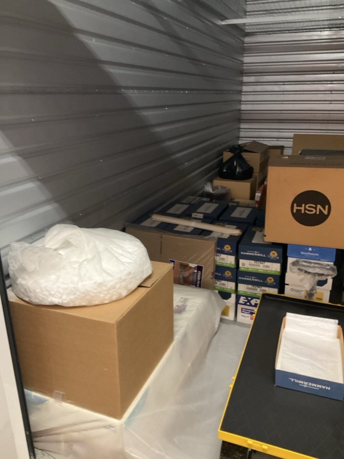 10 x 20 storage unit in Lake Forest, CA