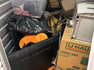 5 x 5 storage unit in Lake Forest, CA