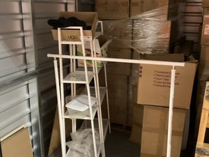 10 x 10 storage unit in Irvine, CA