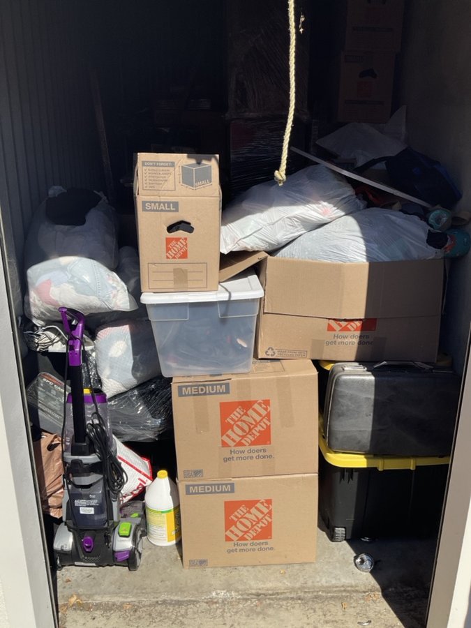 6 x 12 storage unit in Irvine, CA