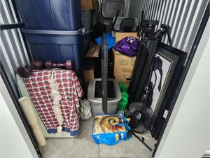5 x 10 storage unit in Philadelphia, PA