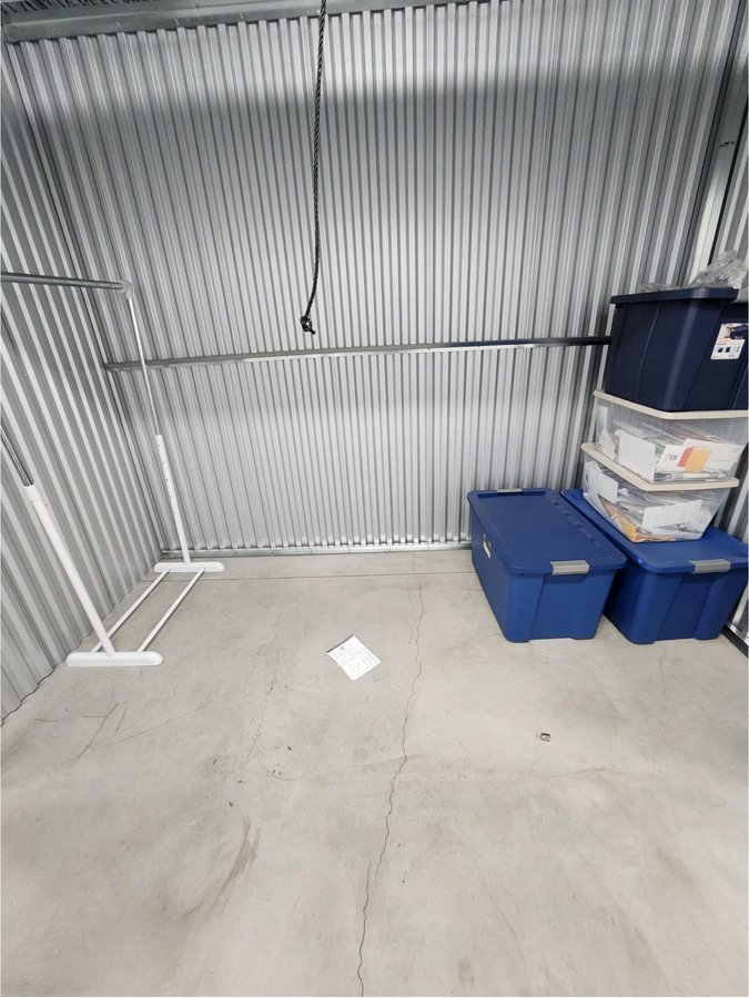 10 x 5 storage unit in Philadelphia, PA