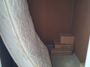 5 x 6 storage unit in Concord, CA