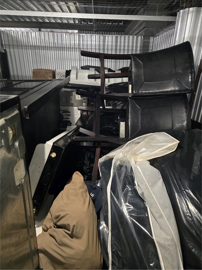 10 x 20 storage unit in Jersey City, NJ