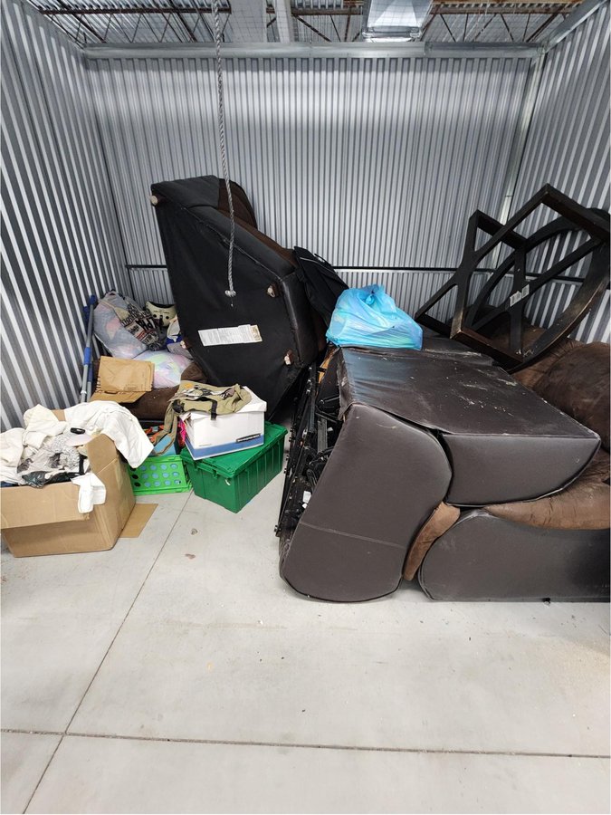 10 x 7 storage unit in Philadelphia, PA