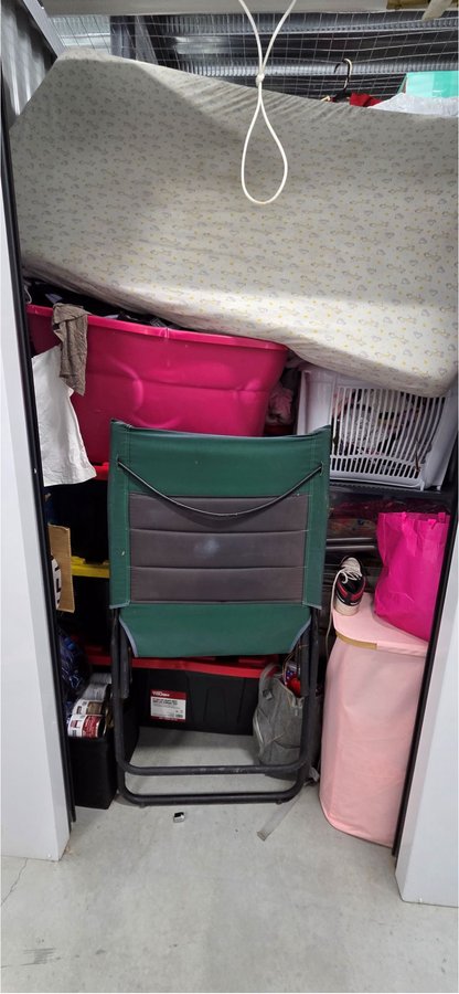 5 x 5 storage unit in Holiday, FL