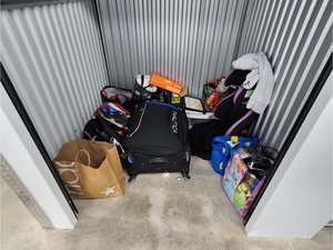 5 x 5 storage unit in Philadelphia, PA