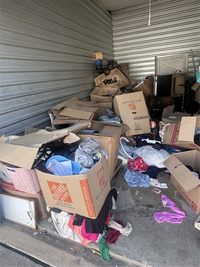 10 x 18 storage unit in Carrollton, TX