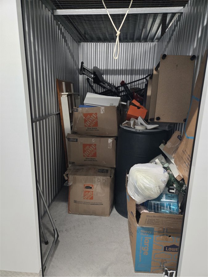 5 x 10 storage unit in Jersey City, NJ
