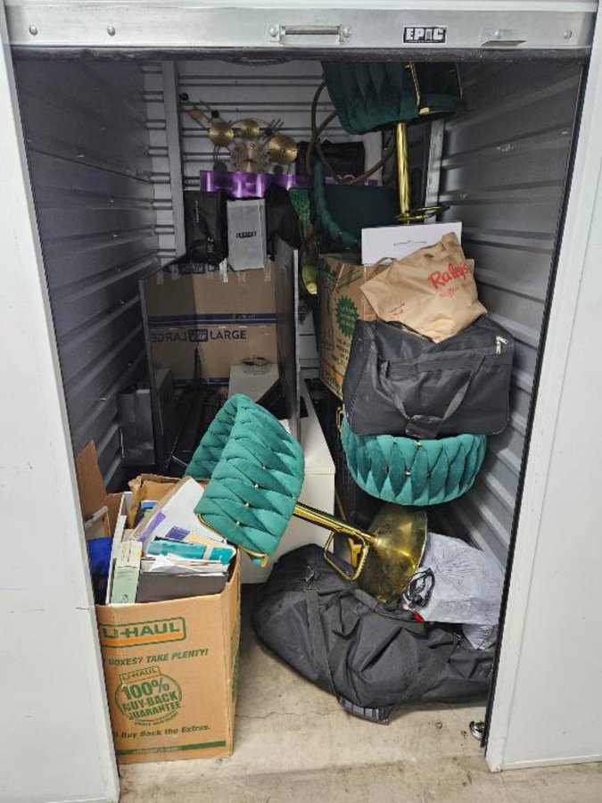 5 x 10 storage unit in West Sacramento, CA