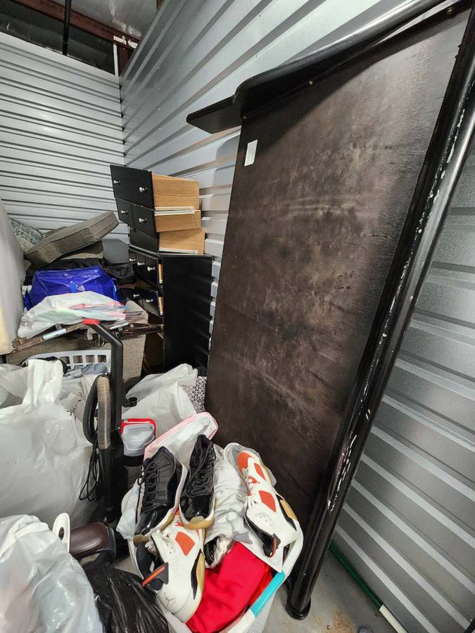 5 x 15 storage unit in Newport News, VA
