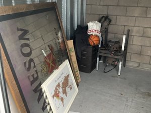 10 x 10 storage unit in Mission Viejo, CA