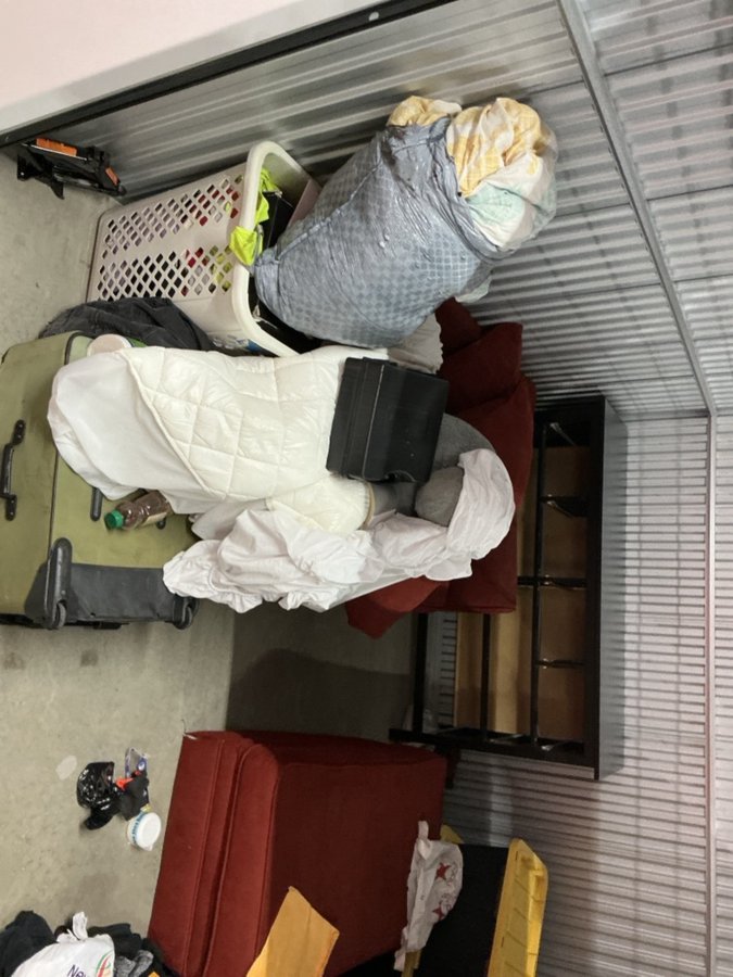 10 x 10 storage unit in Alexandria, VA