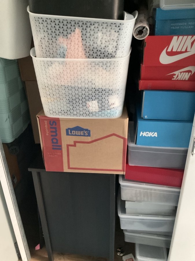 6 x 10 storage unit in Rancho Santa Margarita, CA