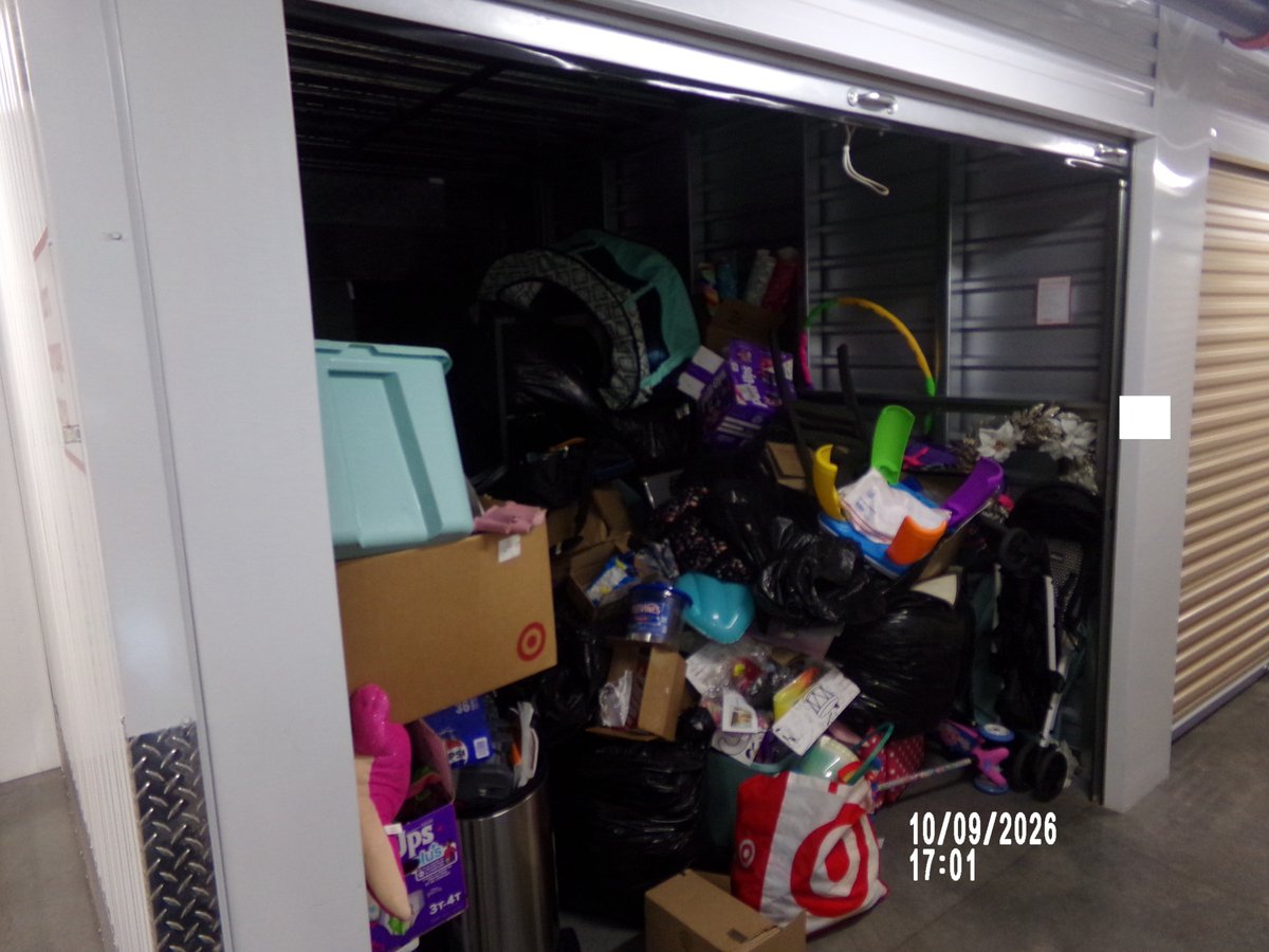 10 x 15 storage unit in Surprise, AZ
