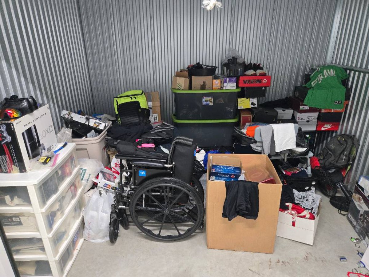 8 x 10 storage unit in White Plains, MD