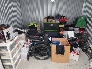 8 x 10 storage unit in White Plains, MD