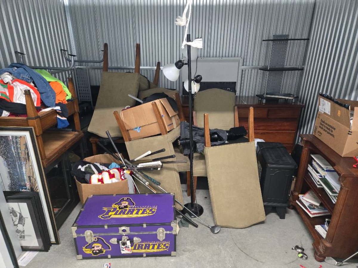 10 x 7 storage unit in White Plains, MD