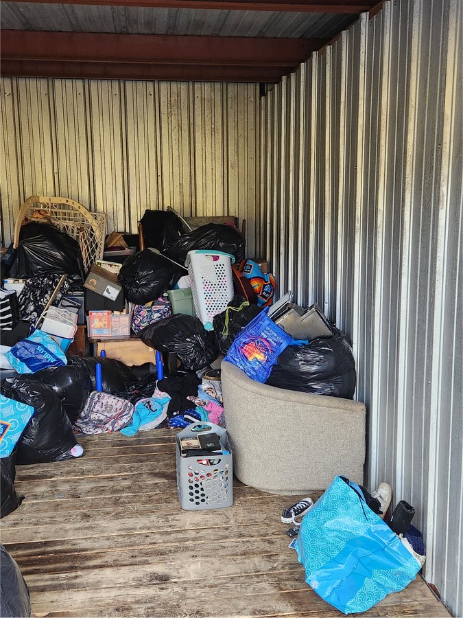 10 x 20 storage unit in Syracuse, NY