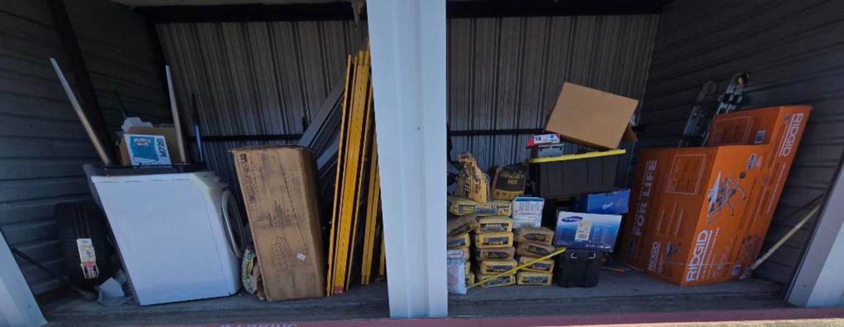 20 x 10 storage unit in Mesquite, TX