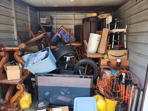 10 x 10 storage unit in Woodbridge, VA
