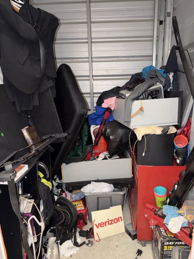 5 x 5 storage unit in Woodbridge, VA