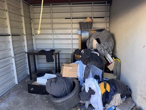 10 x 10 storage unit in Woodbridge, VA