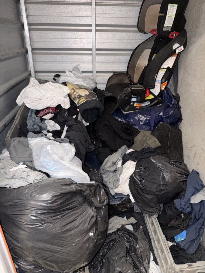 5 x 5 storage unit in Woodbridge, VA