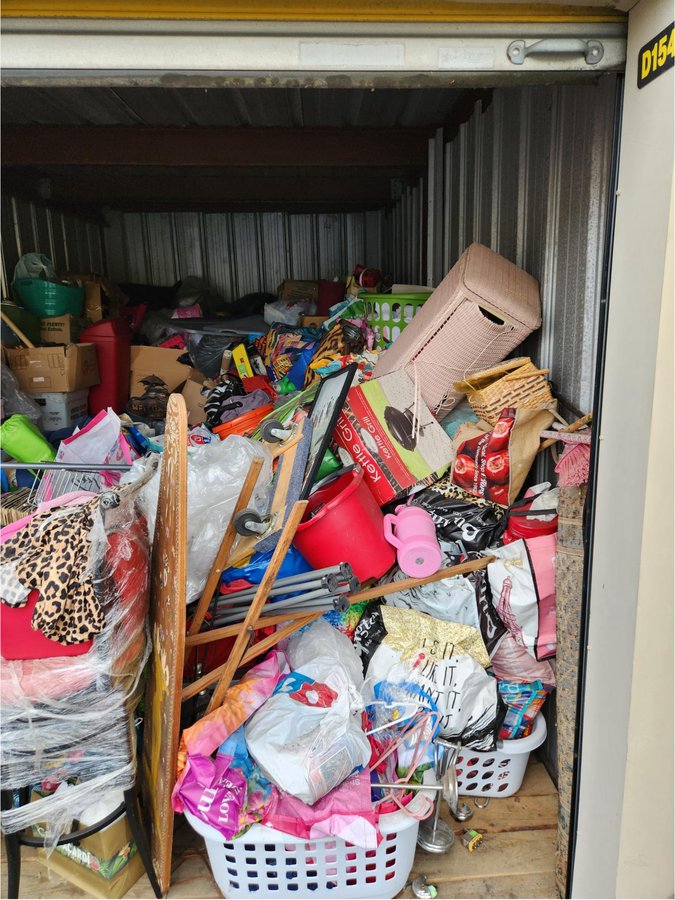 10 x 20 storage unit in Syracuse, NY
