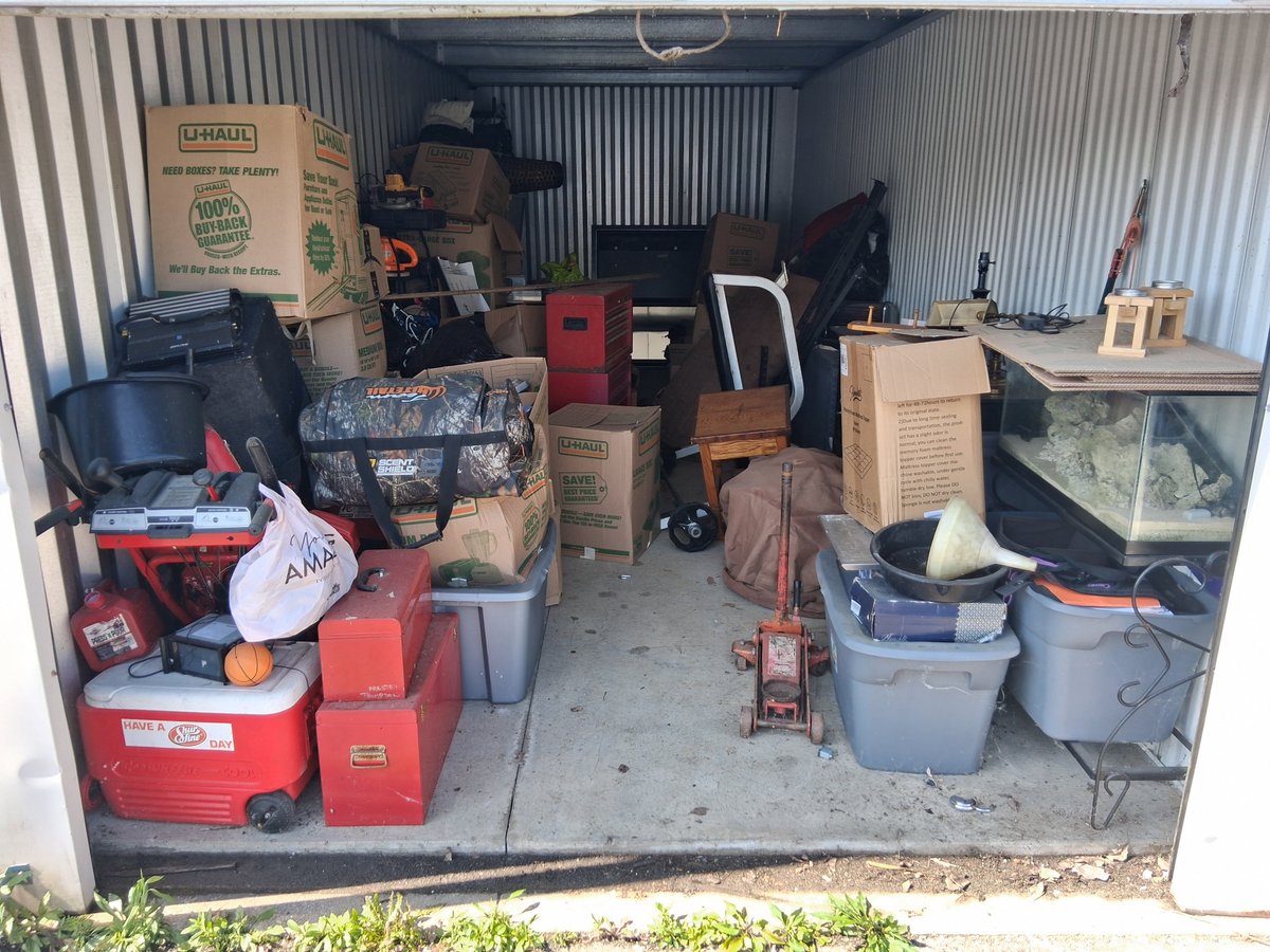 10 x 25 storage unit in Waterford, PA