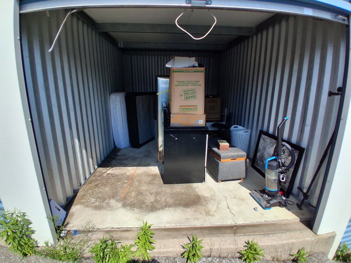 10 x 15 storage unit in Waterford, PA